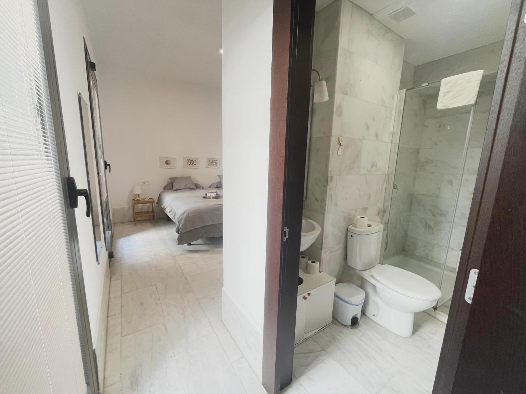 Center Confort 3 * Sevilla